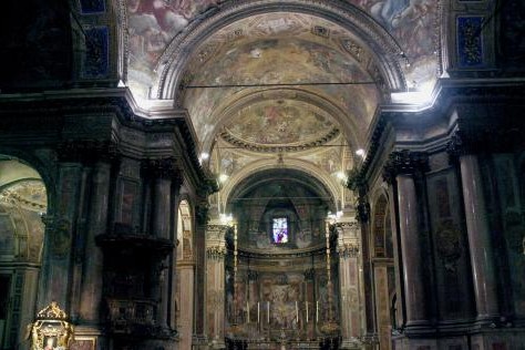 Sant'Alessandro in Zebedia: navata centrale