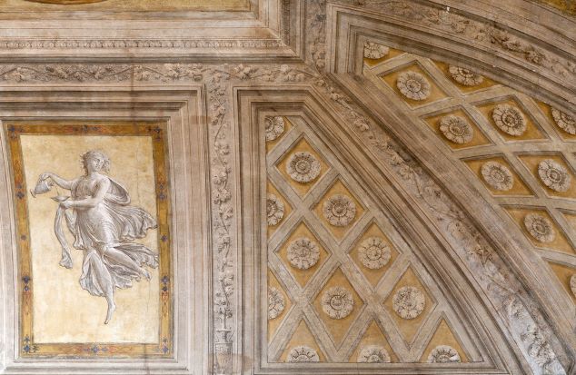 Palazzo Serbelloni - dettagli decorativi
