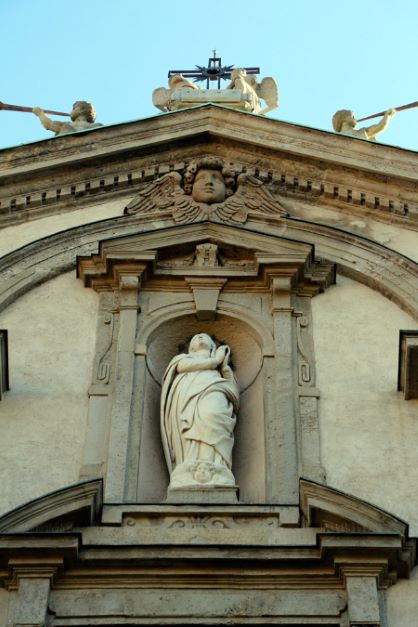 Sant'Angelo - dettaglio facciata