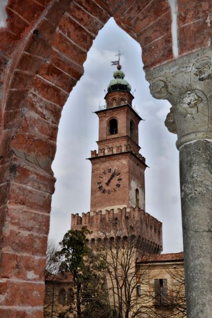 Vigevano - torre del Bramante